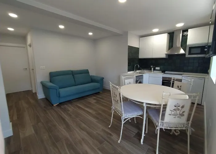 Apartamento Manuela, Totalmente Nuevo, 8 Km De La Playa